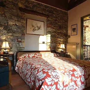 https://il-cortile-casa-dartista.it-lombardy.com